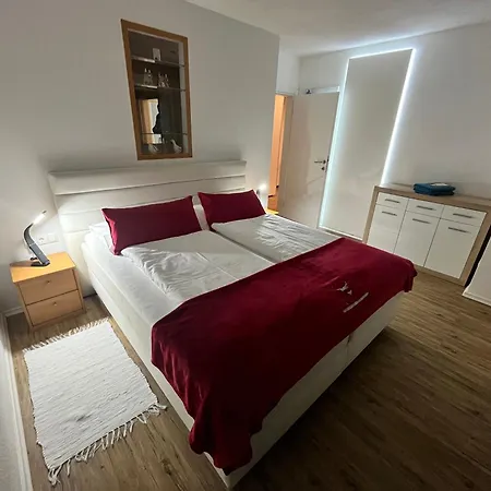 Herzblut Wohlfuehl Appartements Oetz Exterior photo
