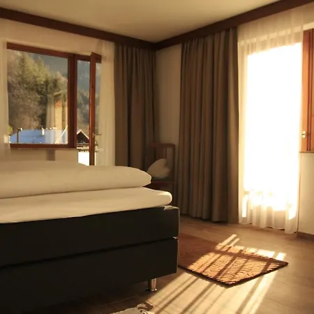 Herzblut Wohlfuehl Appartements Oetz Room photo