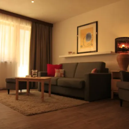 Herzblut Wohlfuehl Appartements Oetz Room photo